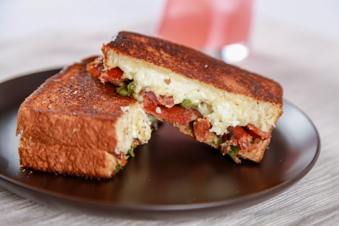 Bacon Jalapeno Popper Grilled Cheese 700x467 1