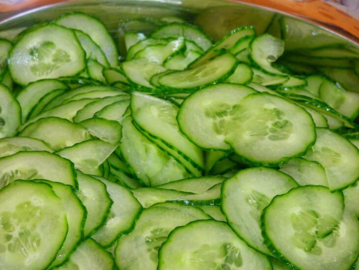 Creamy Vegan Cucumber Dill Salad