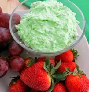 pistachio fruit dip