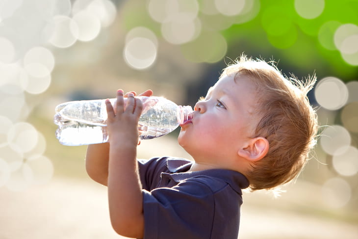 How To Keep Your Active Kids Hydrated This Summer