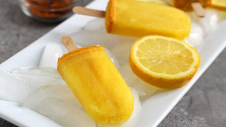 how to make Lemon Turmeric Popsicles