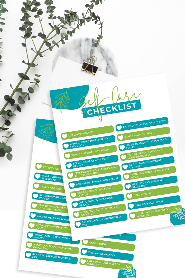 Self-Care Checklist Printable (Free)|MomsWhoSave.com #selfcare #wellness #free #printable #mentalhealth