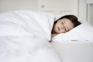 how to help kids develop good sleep habits