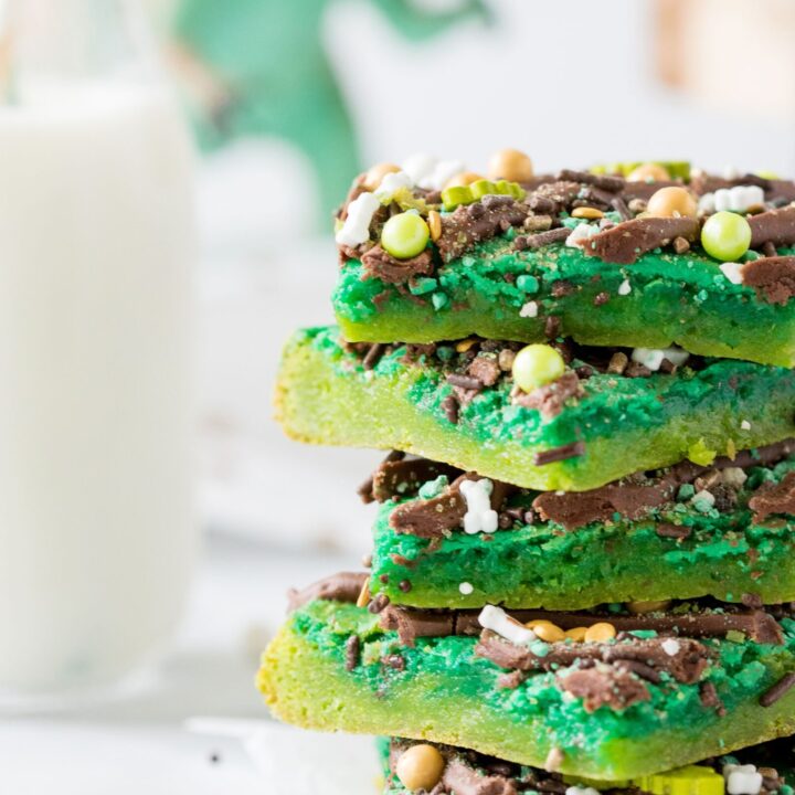 32 Fun DIY Ideas for a Dinosaur-Themed Birthday Party 19 Image for Dino Blondie Bars, perfect for dinosaur parties