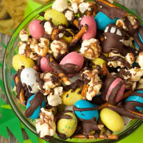 32 Fun DIY Ideas for a Dinosaur-Themed Birthday Party 22 Image for Dinosaur Munch Snack Mix Recipe