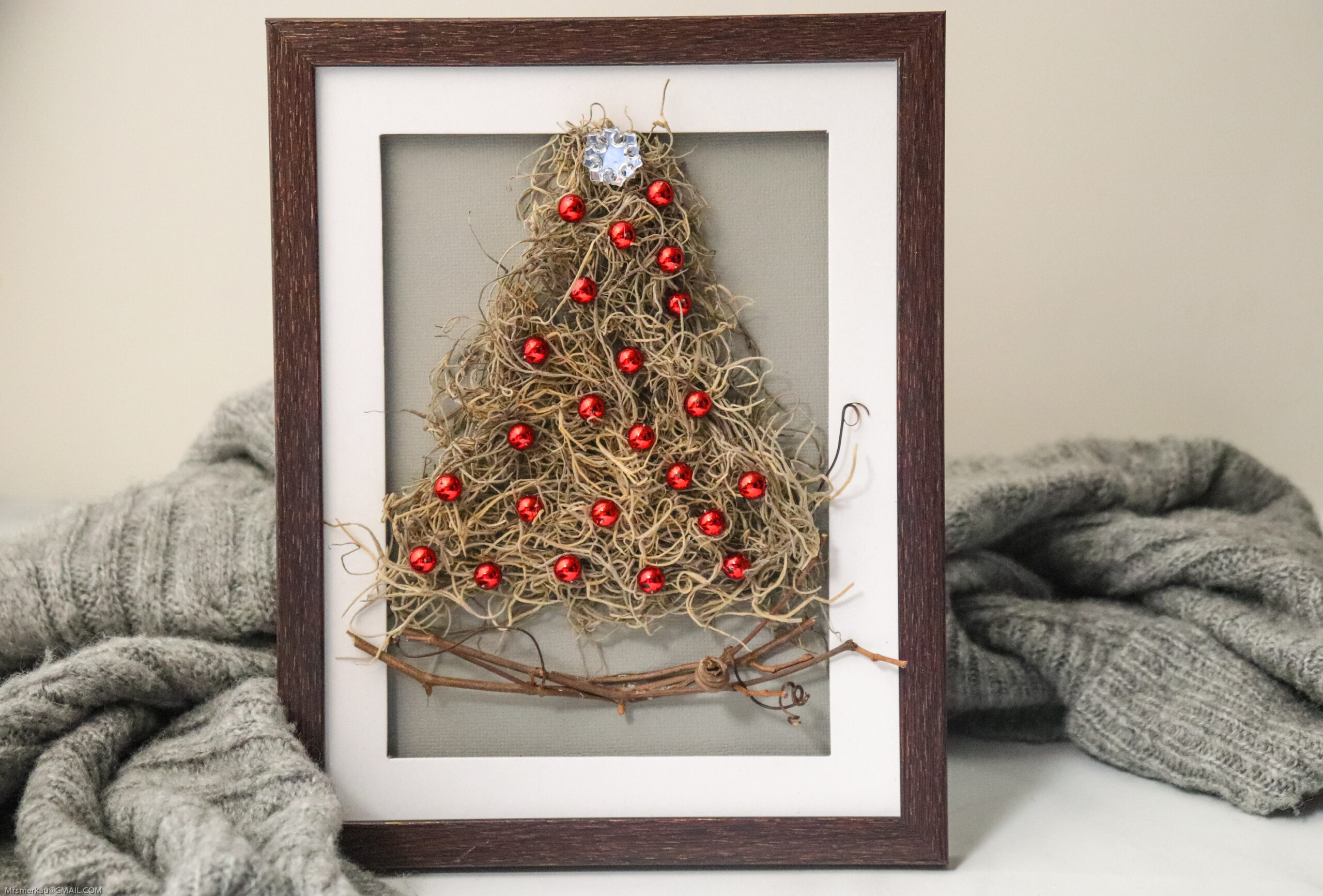 Framed Christmas Tree Craft 