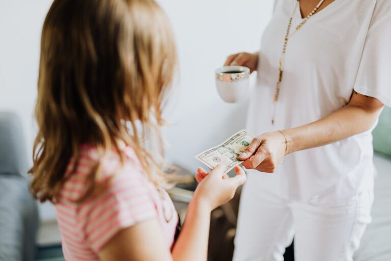 Smart Budgeting For Families: How To Make The Most Of Your Household ...
