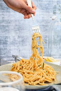 vegan roasted red pepper pasta