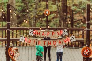 creative ways to invite people to a birthday party