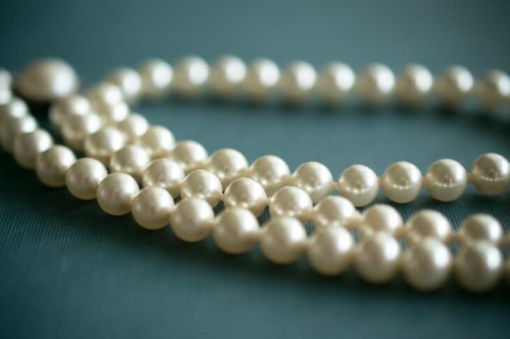 Ways to Wear Pearls for Any Occasion