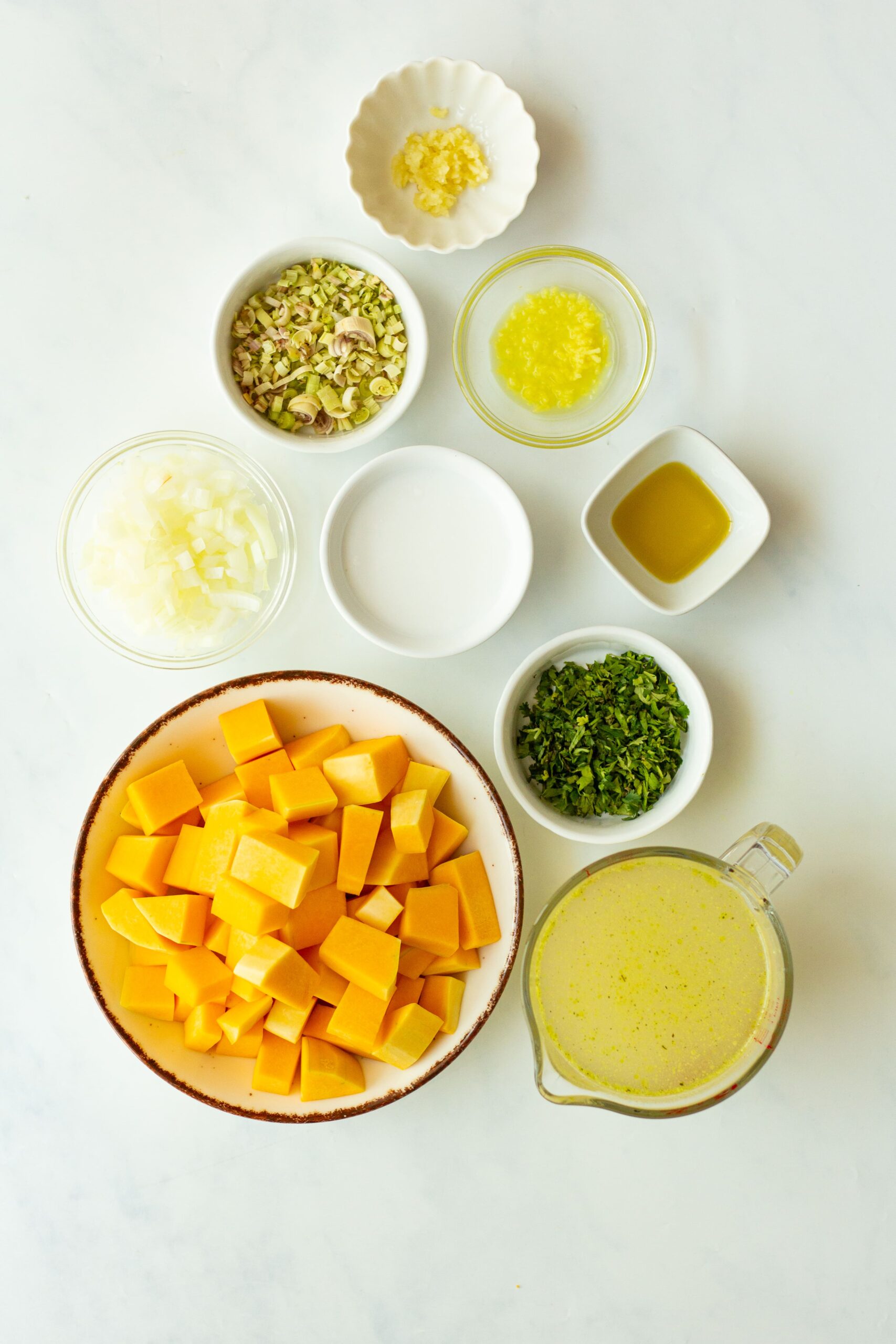 healthy and hearty butternut squash soup ingredients
