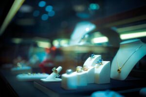 How to Get the Best Prices on Fine Jewelry