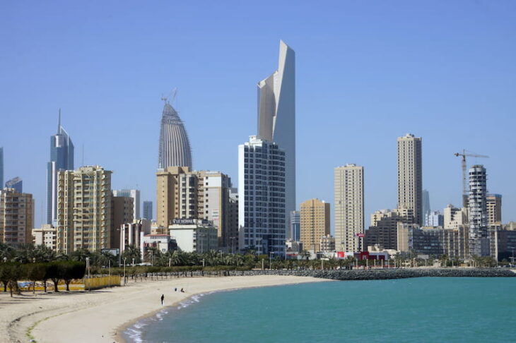 travel and teach in Kuwait
