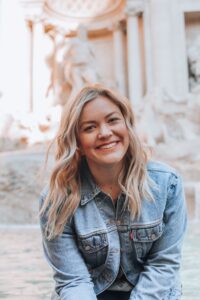 Best Hair Styles for Women Who Have a Round Face