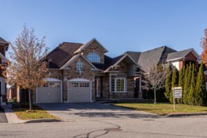 Building vs Buying a Home