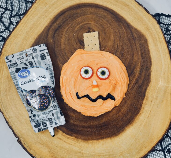 pumpkin frosting board