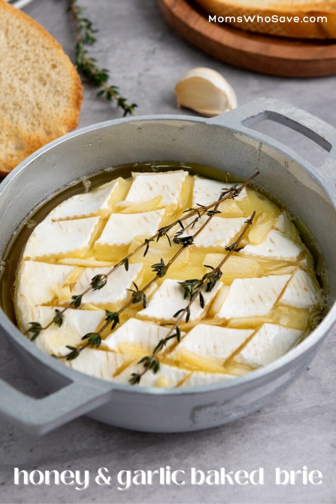 baked brie with honey and garlic