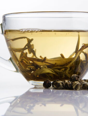 Does White Tea Have Caffeine? Plus, the Health Benefits of White Tea