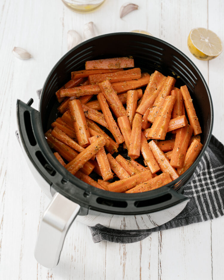 Spicy Cajun Air Fryer Carrots Spicy Cajun Air Fryer Carrots