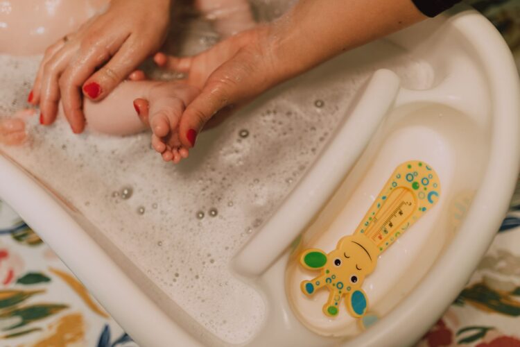 baby bath baby bath