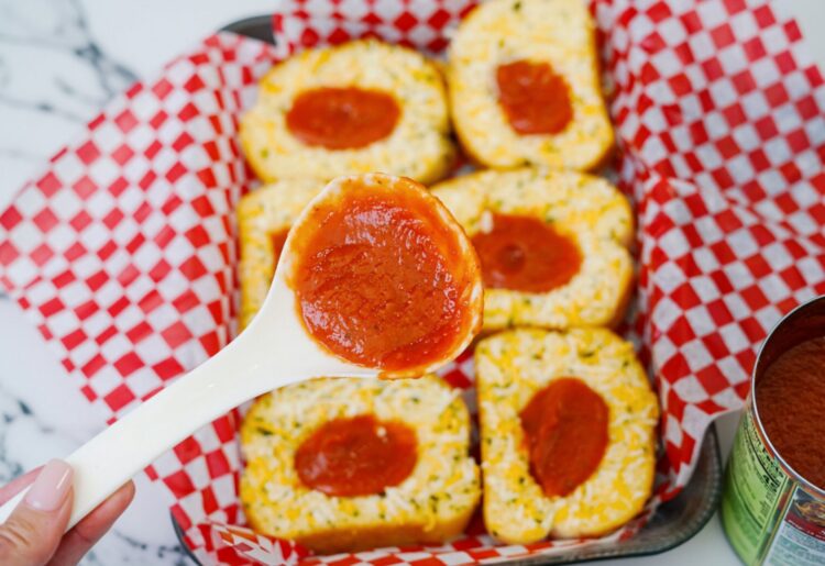 Stuffed Texas Toast Pizzas recipe Stuffed Texas Toast Pizzas recipe