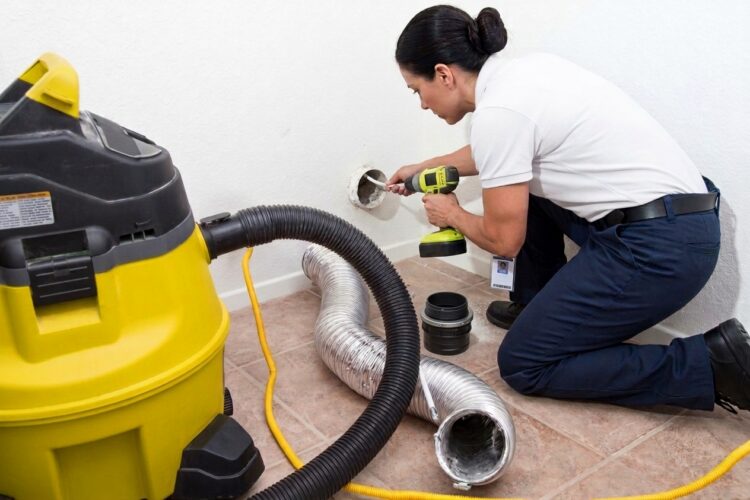 Fall Home Maintenance Checklist for Homeowners Fall Home Maintenance Checklist for Homeowners