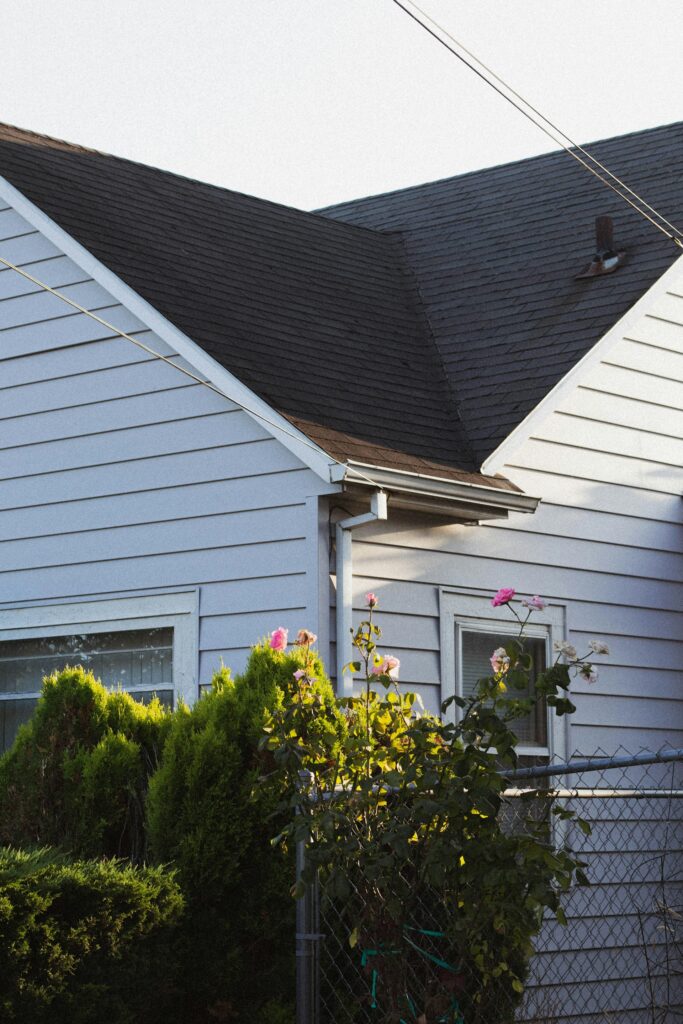 Fall Home Maintenance Checklist for Homeowners Fall Home Maintenance Checklist for Homeowners