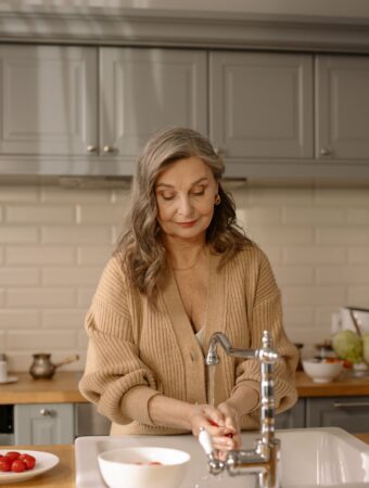 Caring for Aging Parents? Senior-Friendly Ways to Make Your Home Safer