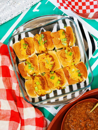 chili cheese dog sliders